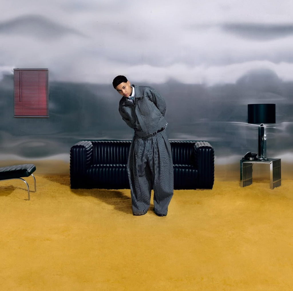 Pin- Stripe Pleated Pant